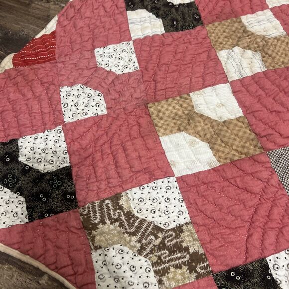 Vintage Handmade Bow Tie Pieced Single Quilt 73x66 - Picture 4 of 16